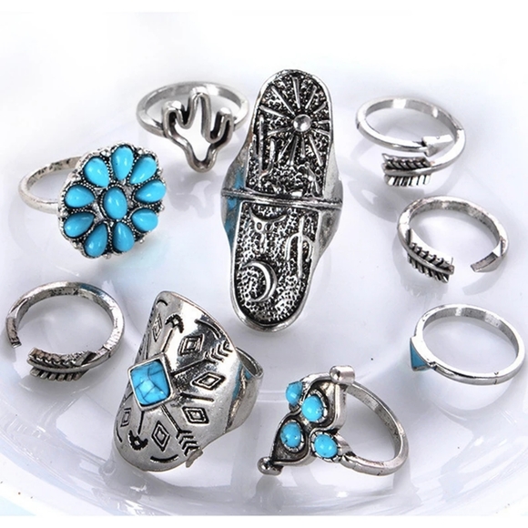 NEW.Silver Boho Rings Turquoise 9 piece set. - Picture 3 of 5